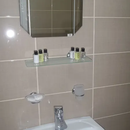 Paxx Hotel&hostel (adults Only) אכסניה *
