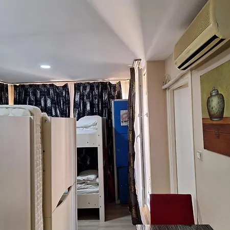 Hostel Paxx Hotel&hostel (adults Only) *